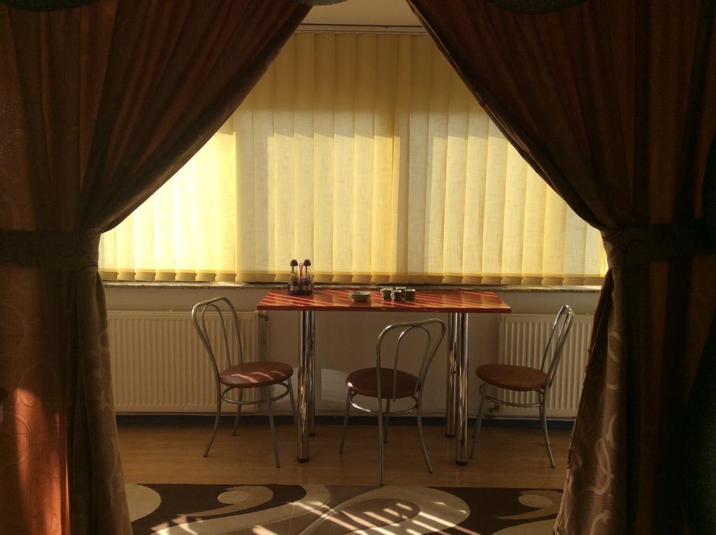 Relax Central Apartment Bacau Room photo